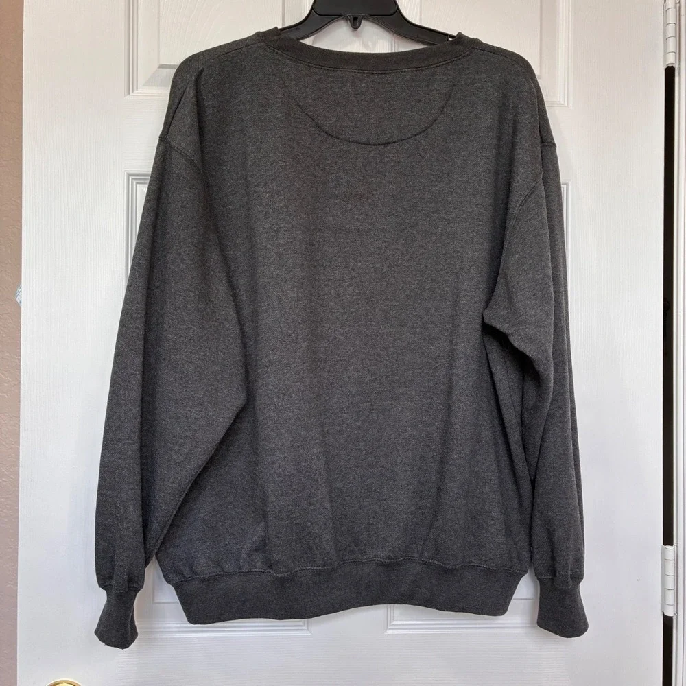 Buc-ees sweatshirt Women's XL Gray Classic Beaver Graphic Whimsical Travel Texas - Picture 3 of 7